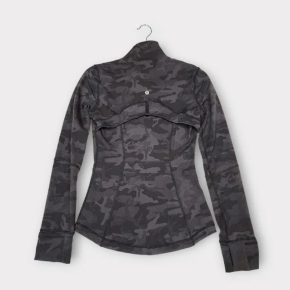 Size 4 - Lululemon Define Jacket - Picture 3 of 3